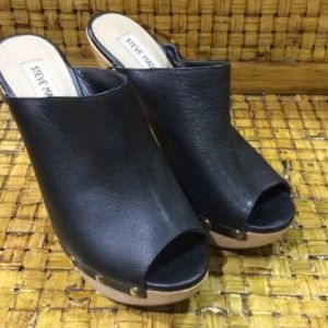 Steve Madden BLACK Leather Gold Studded Peep